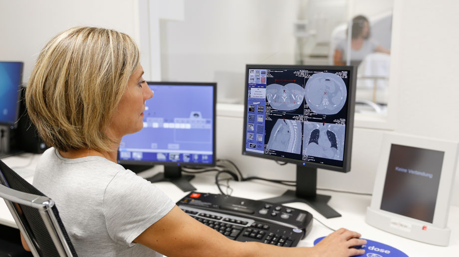 RNR Radiologie und Neuroradiologie am Glattzentrum: Computertomographie (CT)